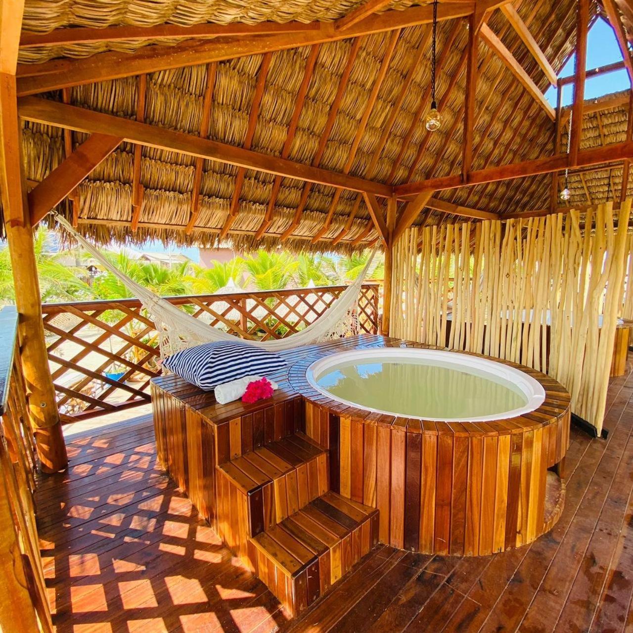 Leao Beach Pousada Luis Correia Exteriör bild